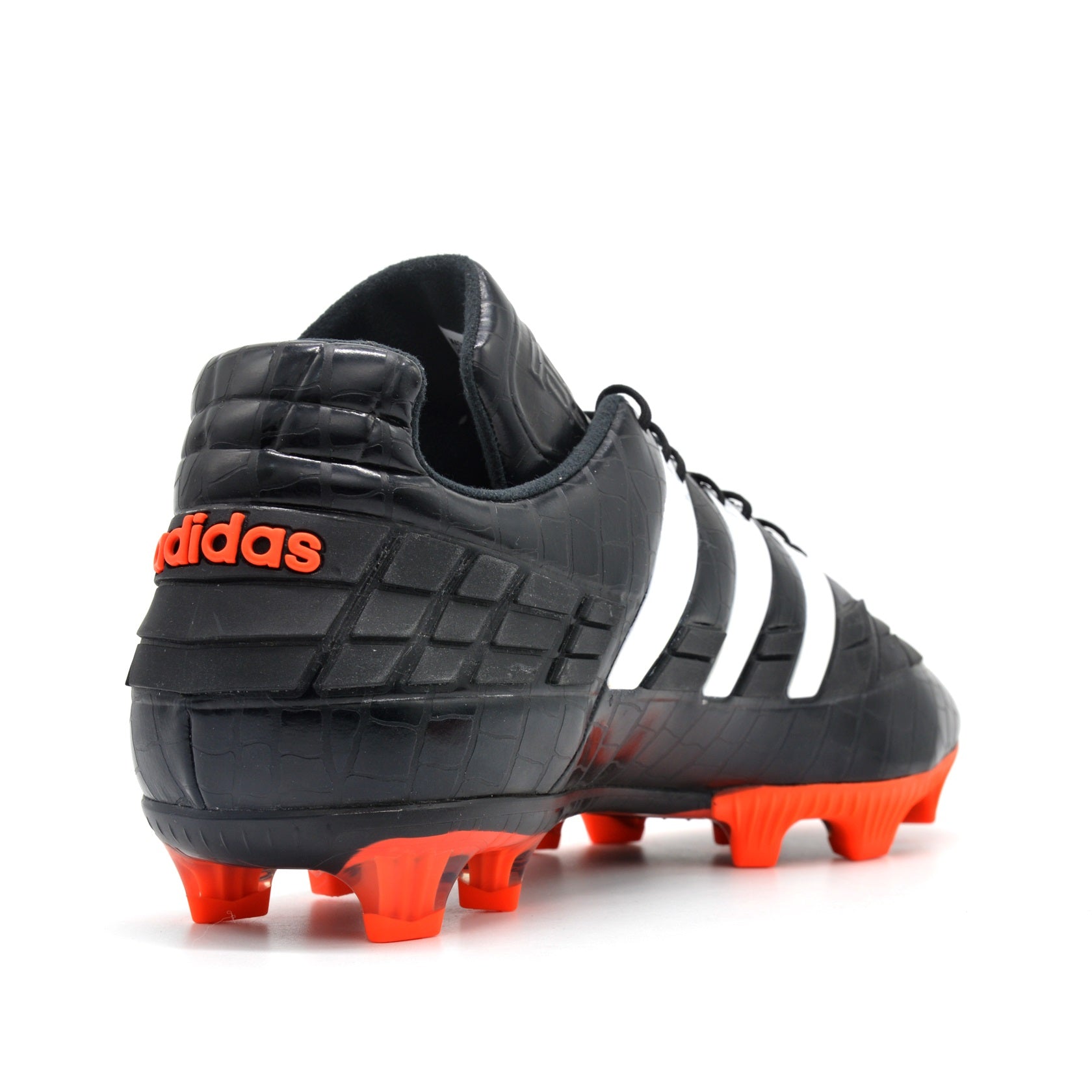 Predator 1994 Preto/Vermelho Elite FG