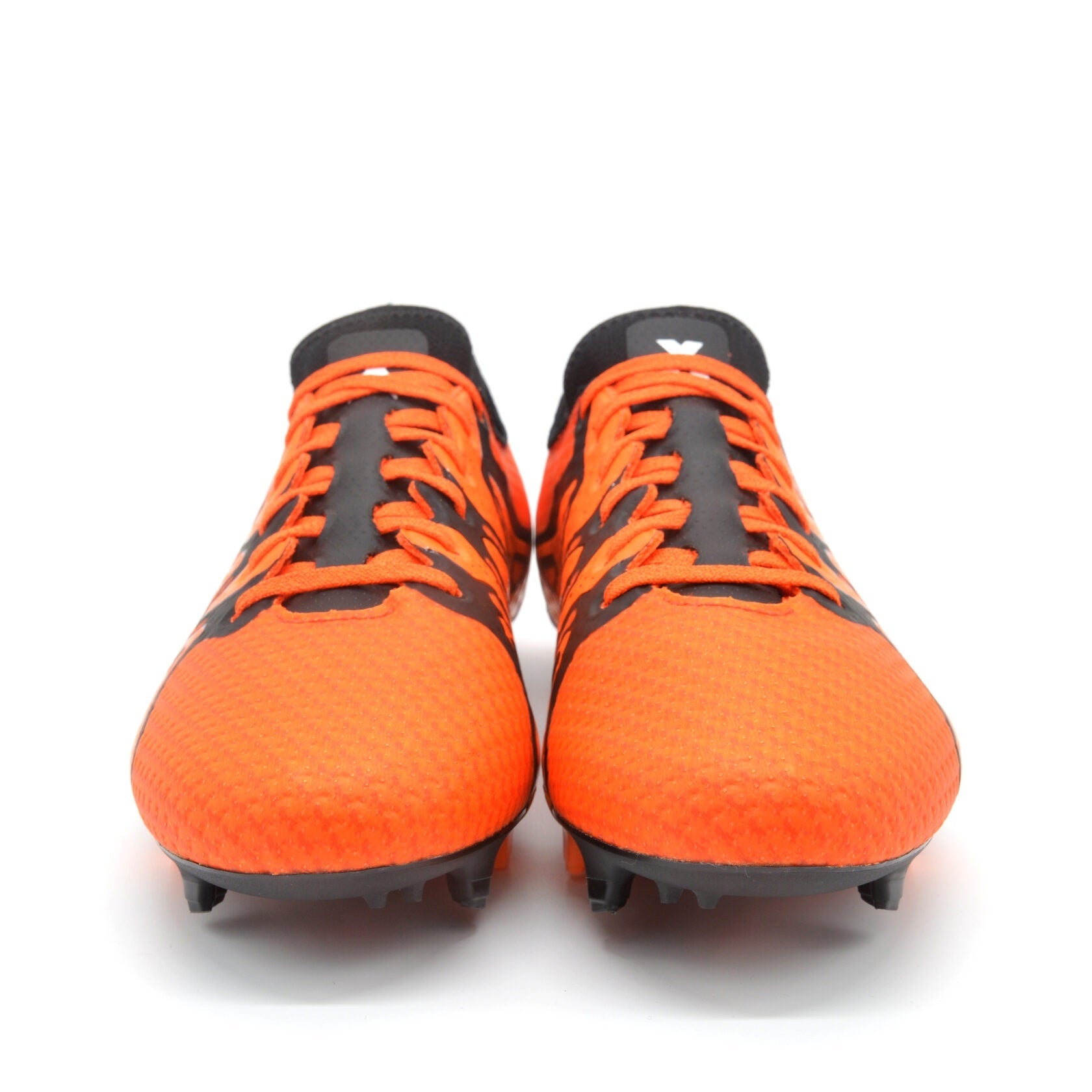 15.1 Primeknit FG/AG Laranja/Preto Core
