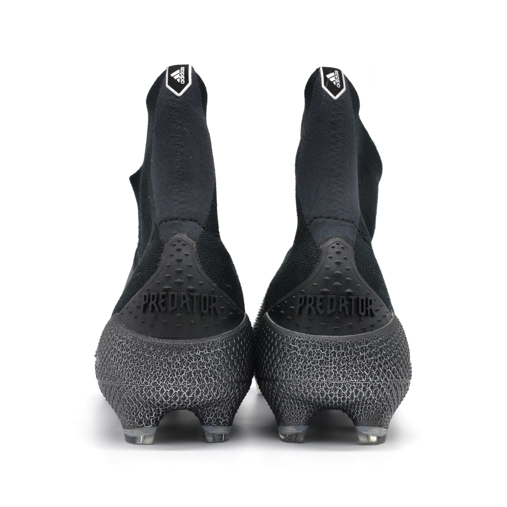 Predator 20+ FG/AG Fera Sombria - Preto/Cinzento