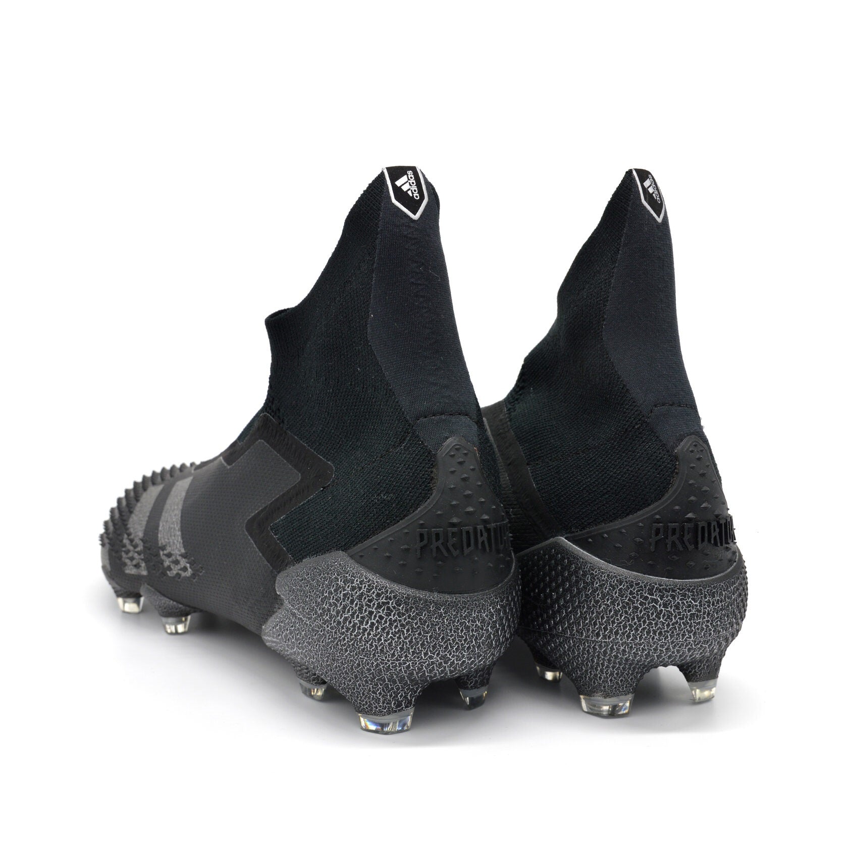 Predator 20+ FG/AG Fera Sombria - Preto/Cinzento