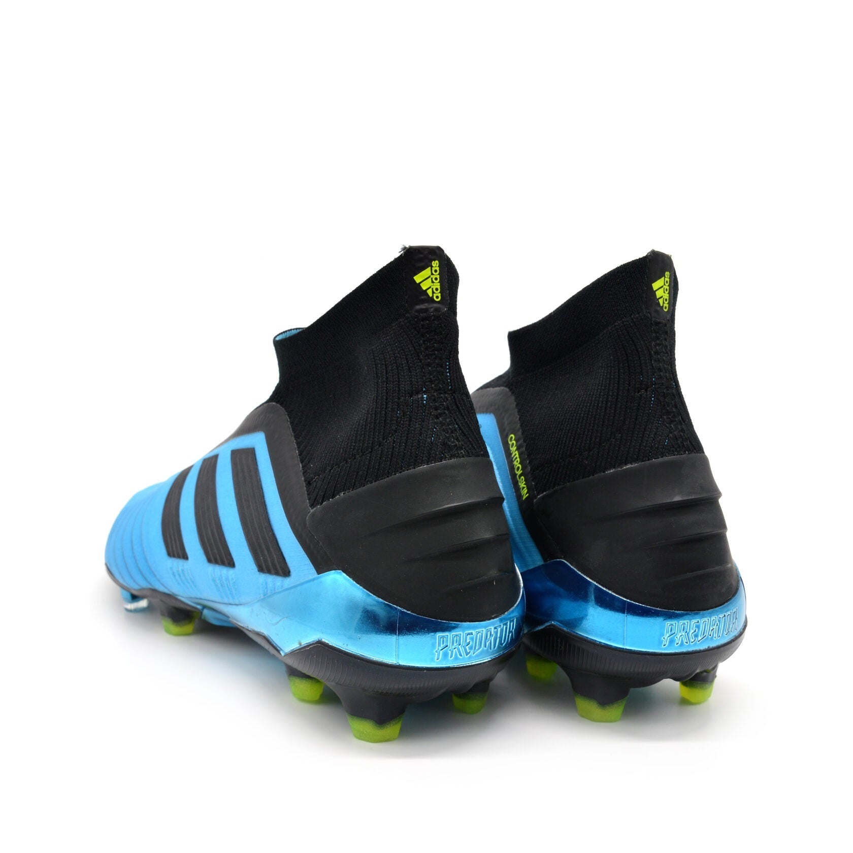 Predator 19+ FG/AG Hard Wired - Ciano Brilhante/Preto