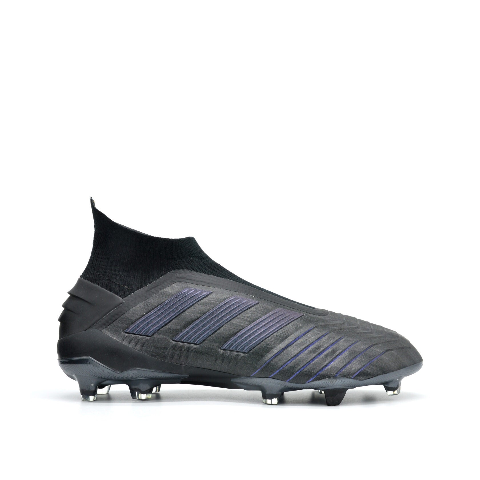 Predator 19+ FG/AG Roteiro Escuro - Preto Utilitário