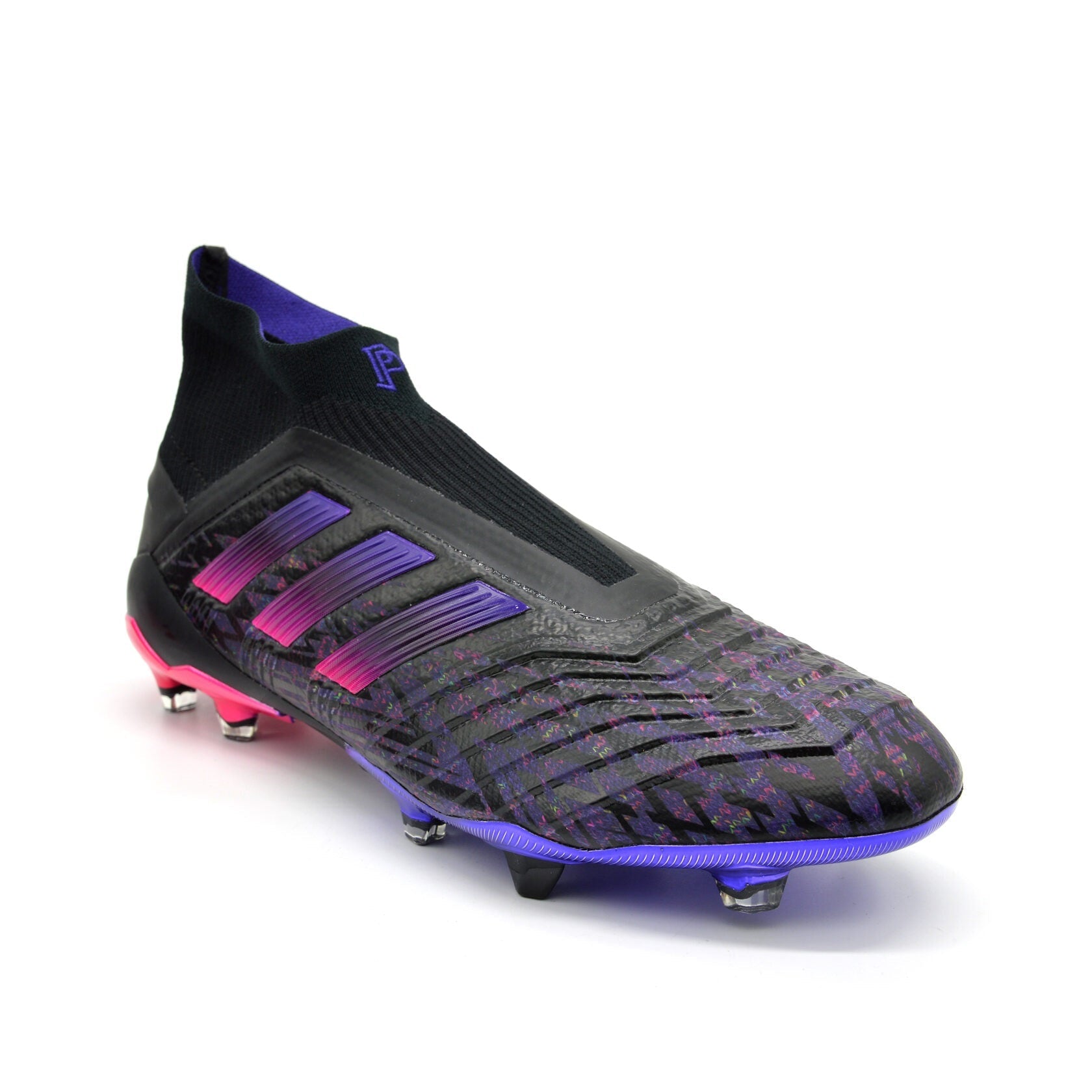 Predator 19+ FG/AG Paul Pogba Temporada 6 - Preto/Rosa Edição Limitada