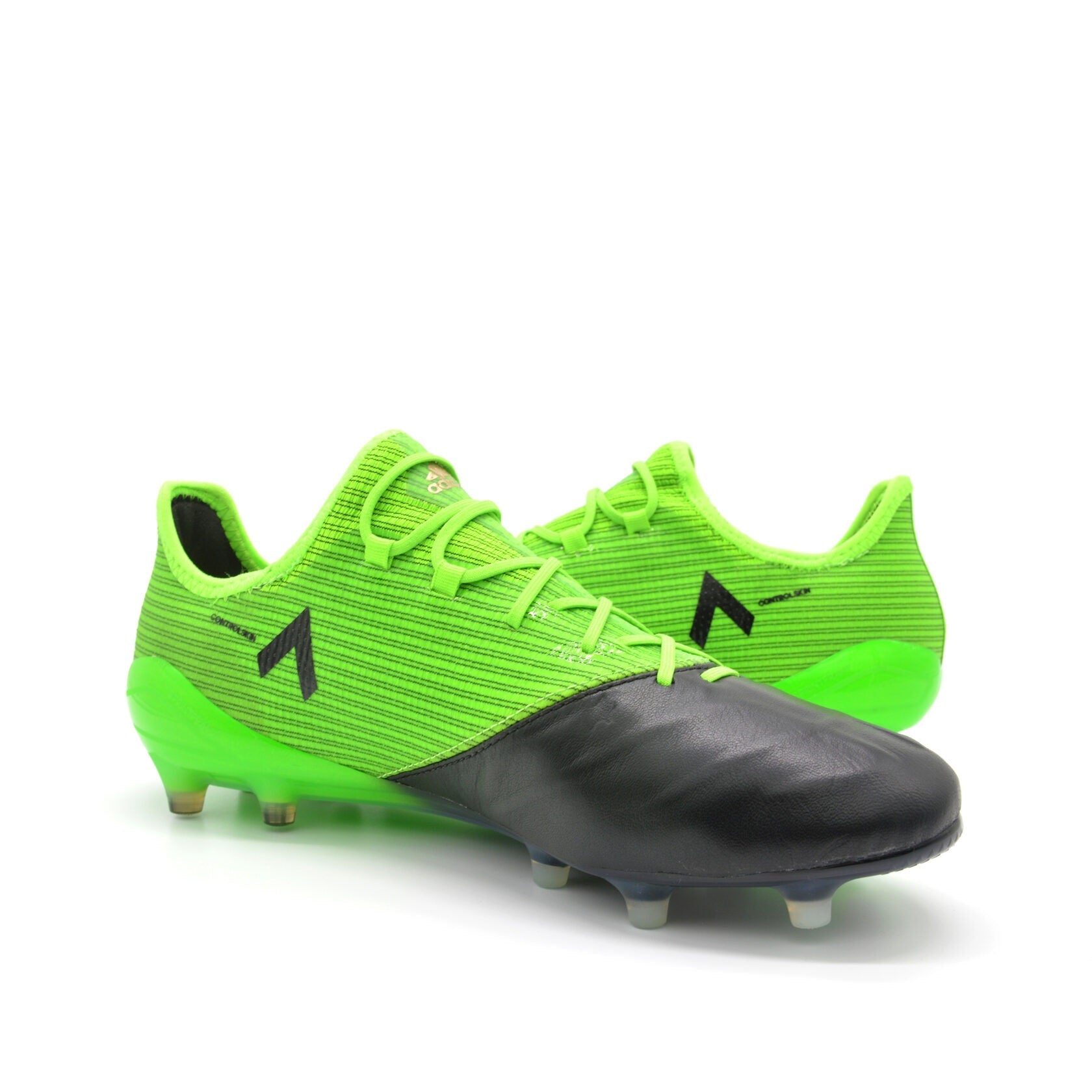 ACE 17.1 Pele FG/AG Turbocharge - Verde Solar/Preto