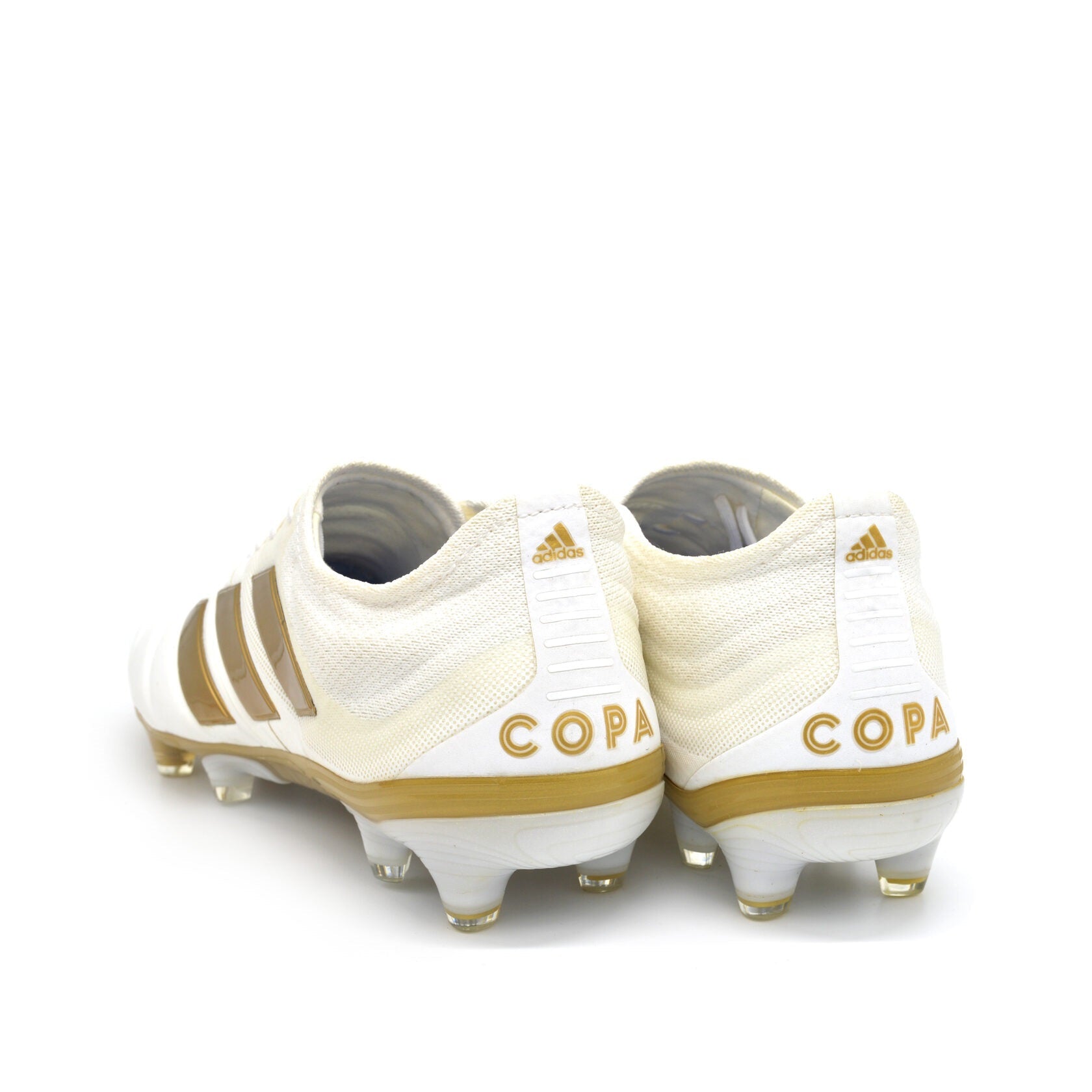 Copa 19.1 FG/AG Código de Entrada - Branco/Dourado Metálico