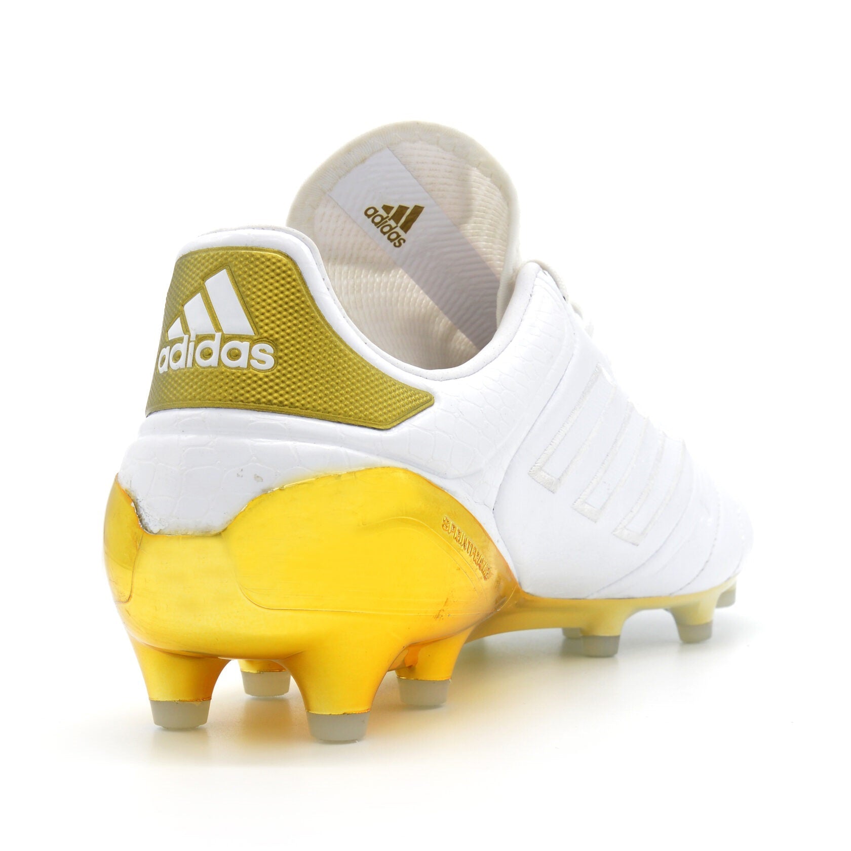 Copa 17.1 FG Glória Coronante - Branco/Dourado Metálico Edição Limitada