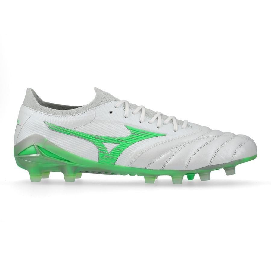 Mizuno Morelia Neo 4