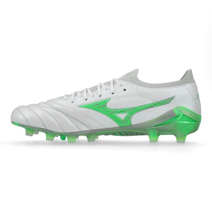 Mizuno Morelia Neo 4