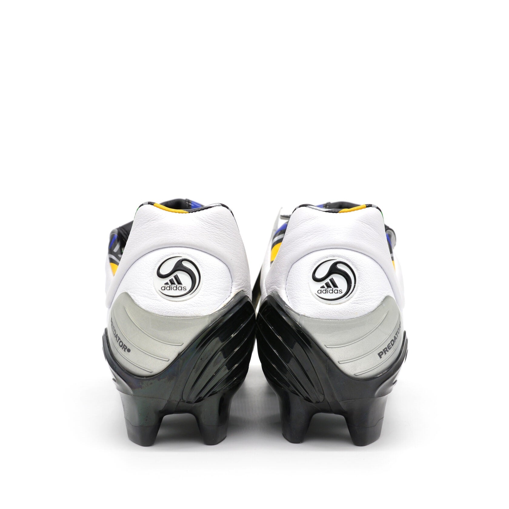 Predator PowerSwerve TRX FG Branco/Preto