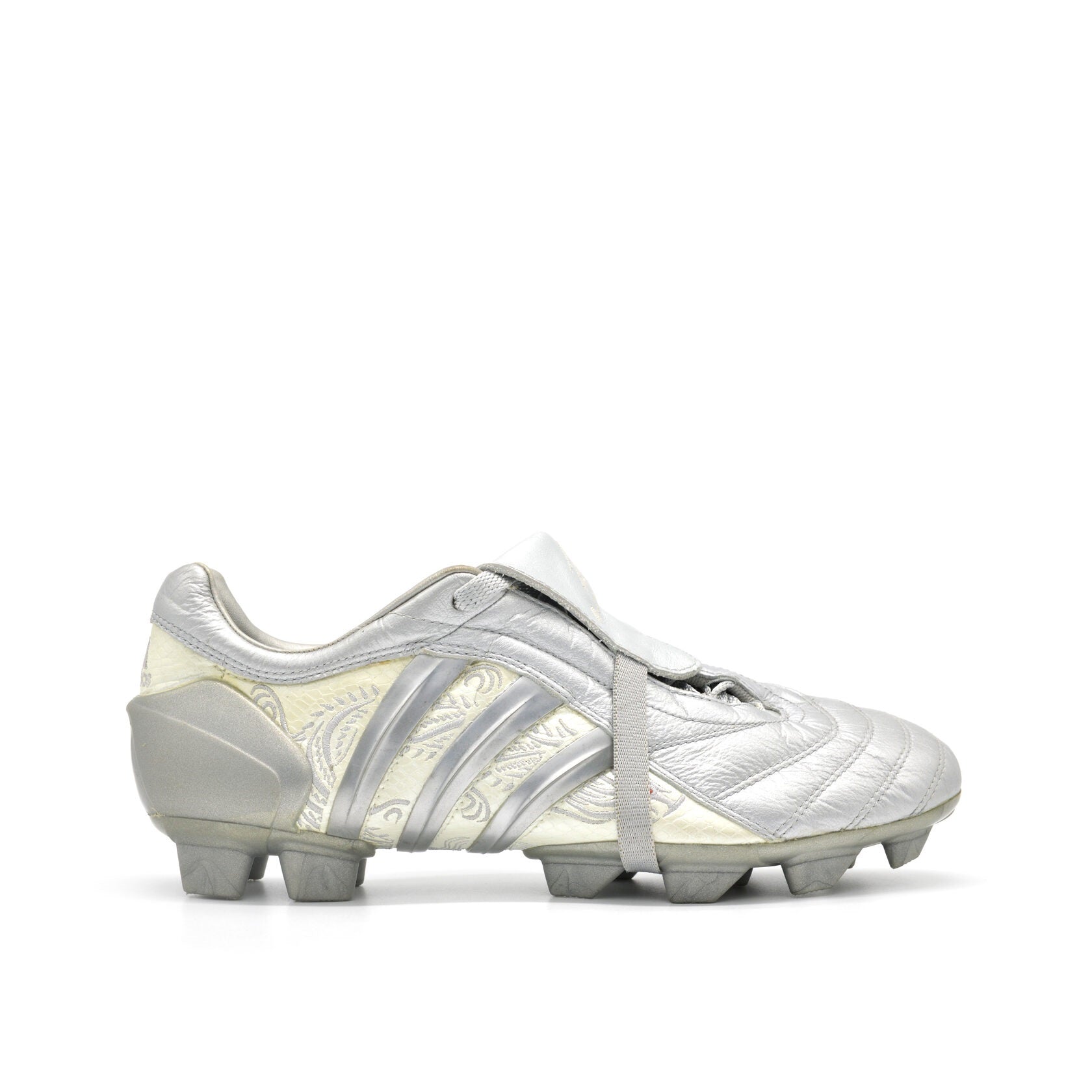 Predator Pulse 2 TRX FG 'David Beckham Dragão'