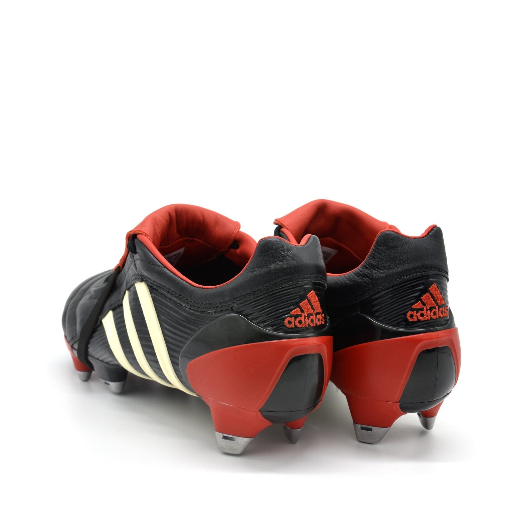 Predator Pulse FG Elite Vermelho/Preto