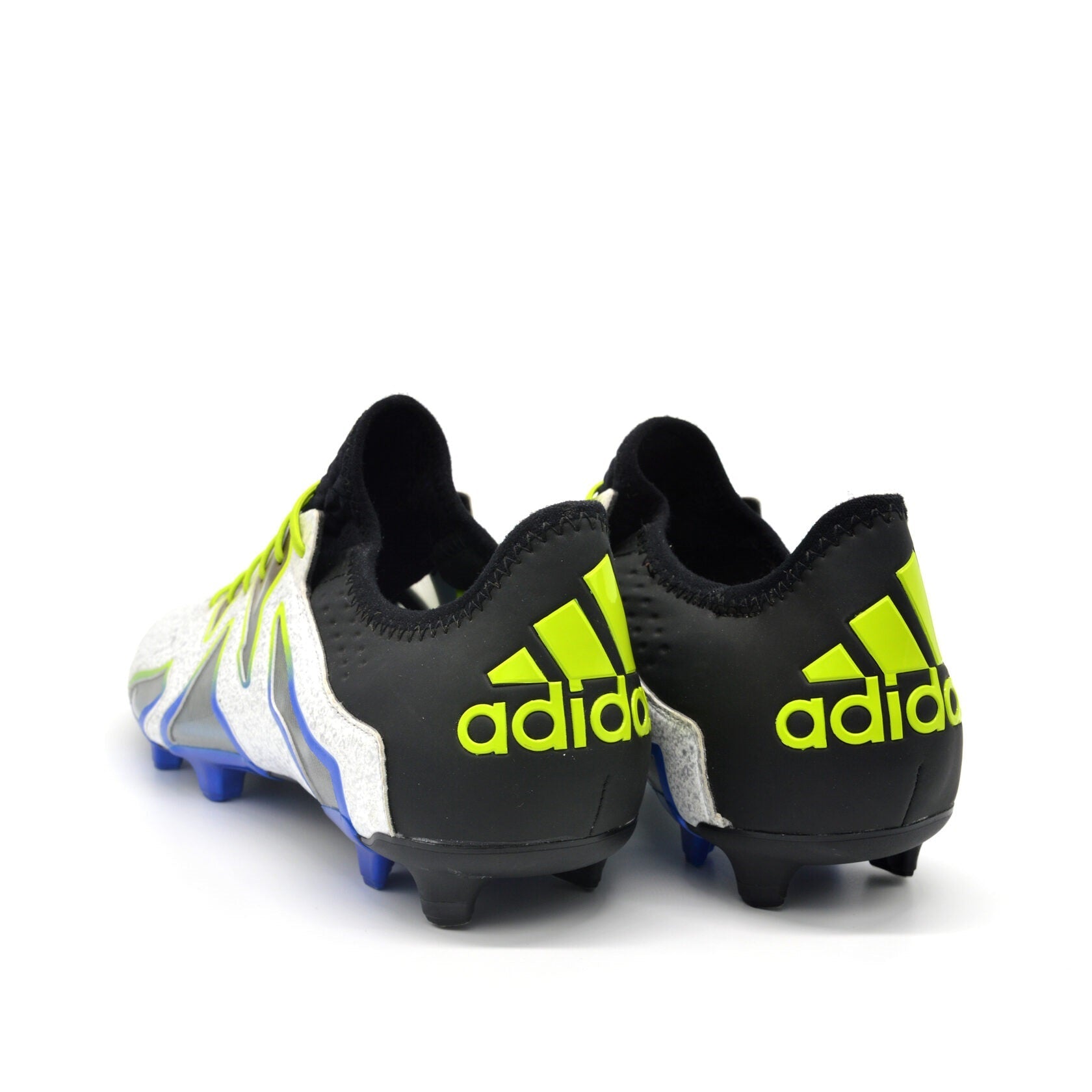 15+ SL Skeleton FG/AG Branco/Preto/Azul