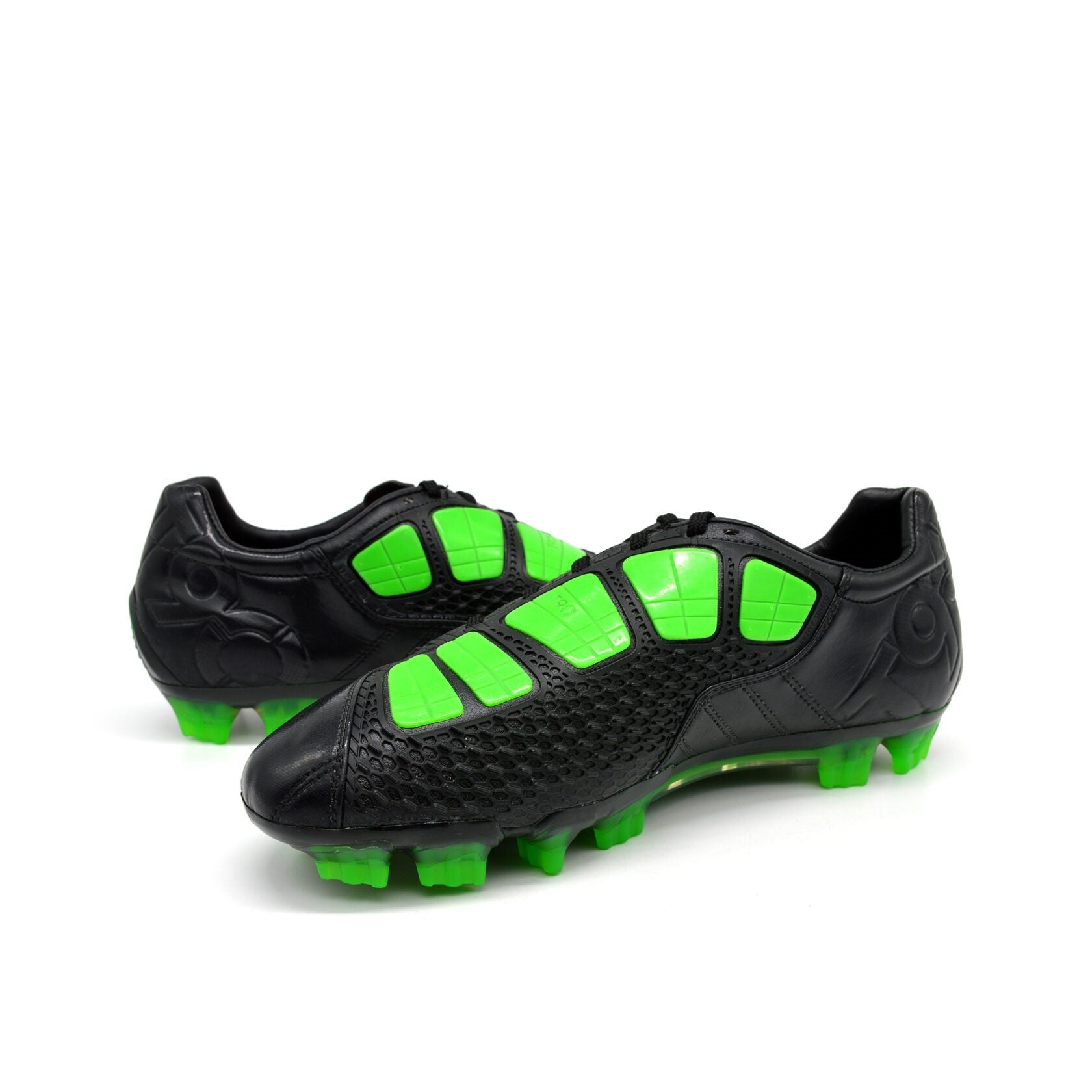 Total 90 Laser III FG Preto/Verde
