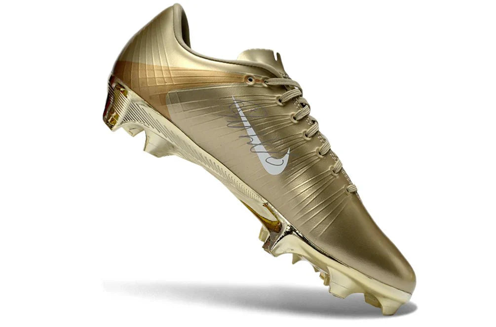Mercurial Vapor XVI Elite FG Dourado CR7