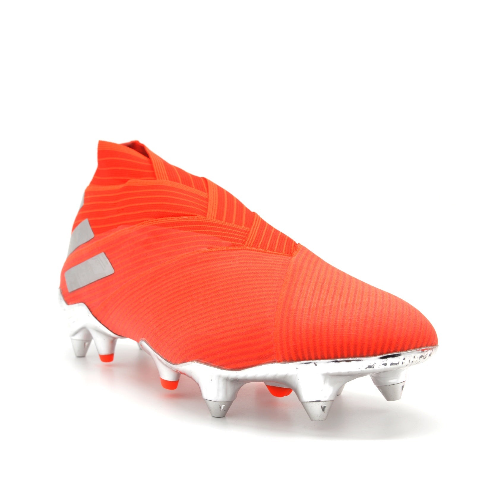 Nemeziz 19+ SG Soft Solar Vermelho/Prateado Metálico