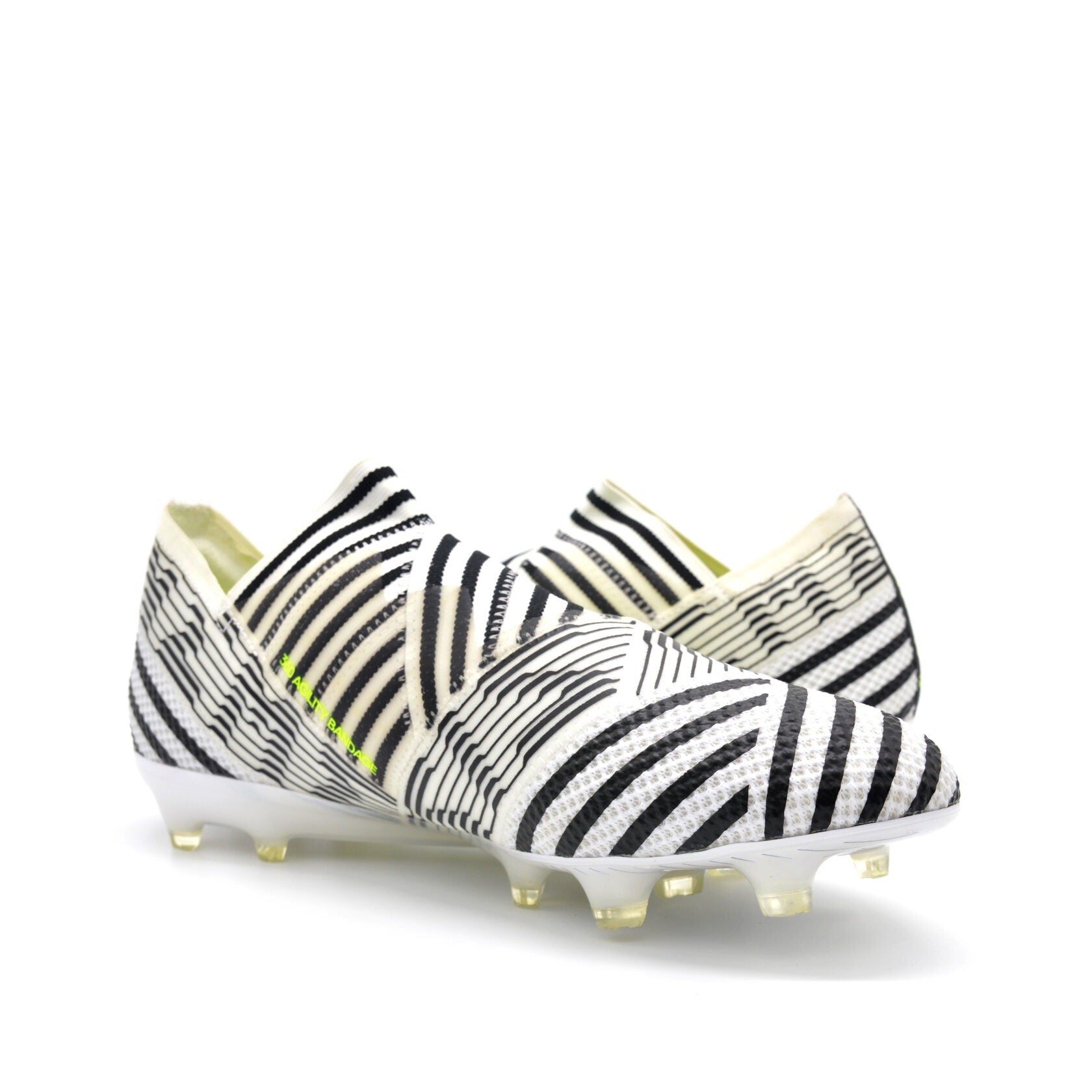 Nemeziz 17+ 360Agility FG/AG Tempestade de Poeira - Branco/Preto