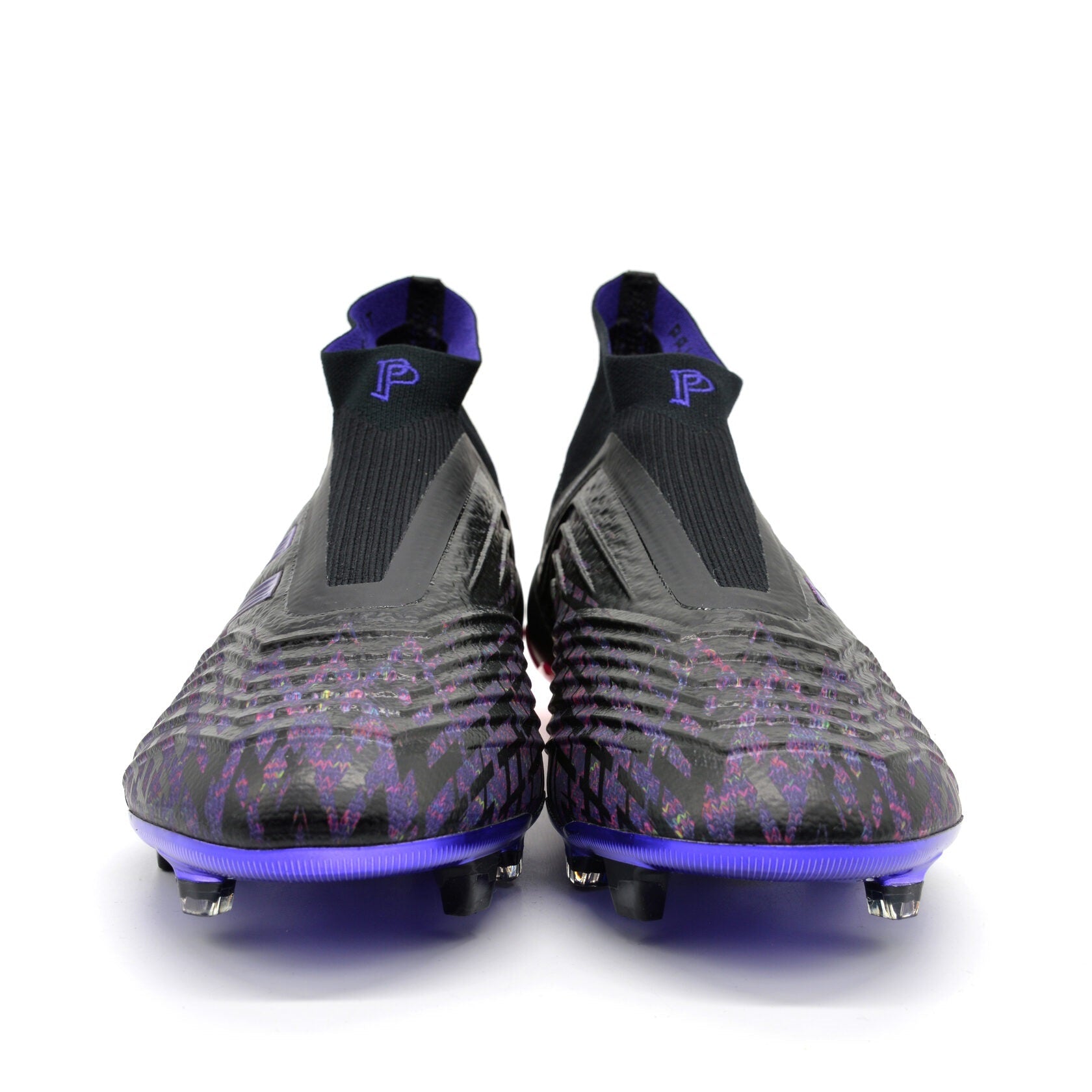 Predator 19+ FG/AG Paul Pogba Temporada 6 - Preto/Rosa Edição Limitada