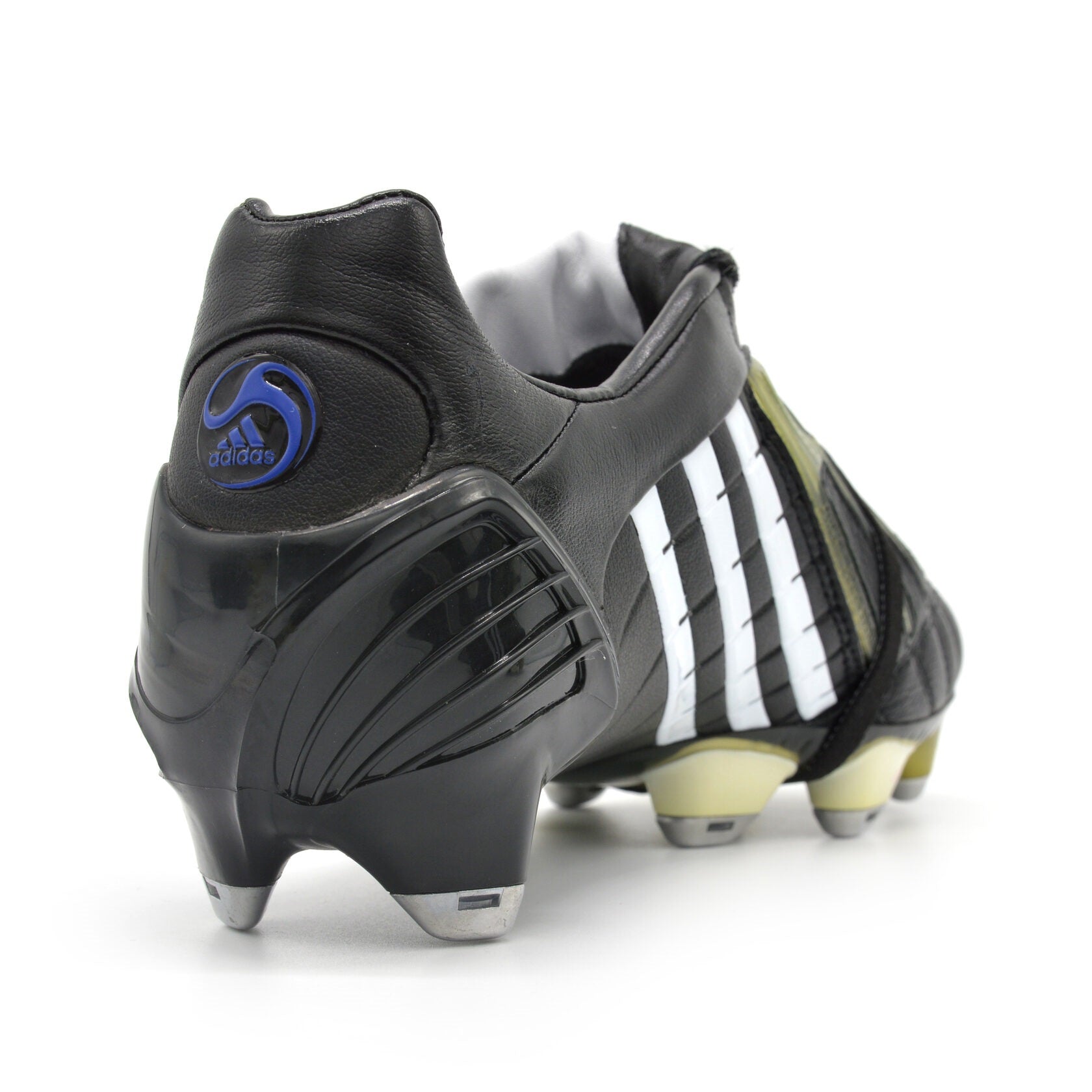 Predator Absolion Powerswerve Preto/Branco